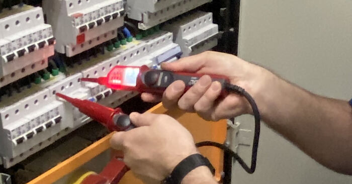Stellenangebot Haustechniker (m/w/d) Elektrotechnik für unsere Einrichtungen in der Region Ulm
